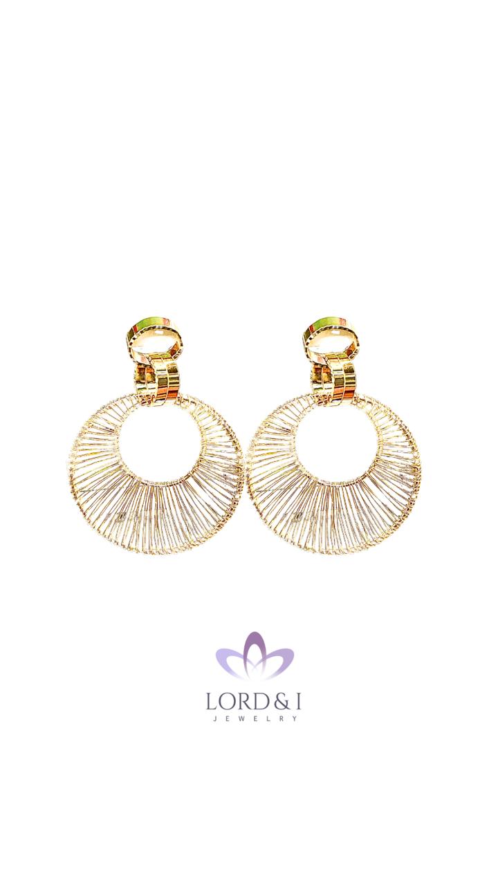 Aretes dorados circulares