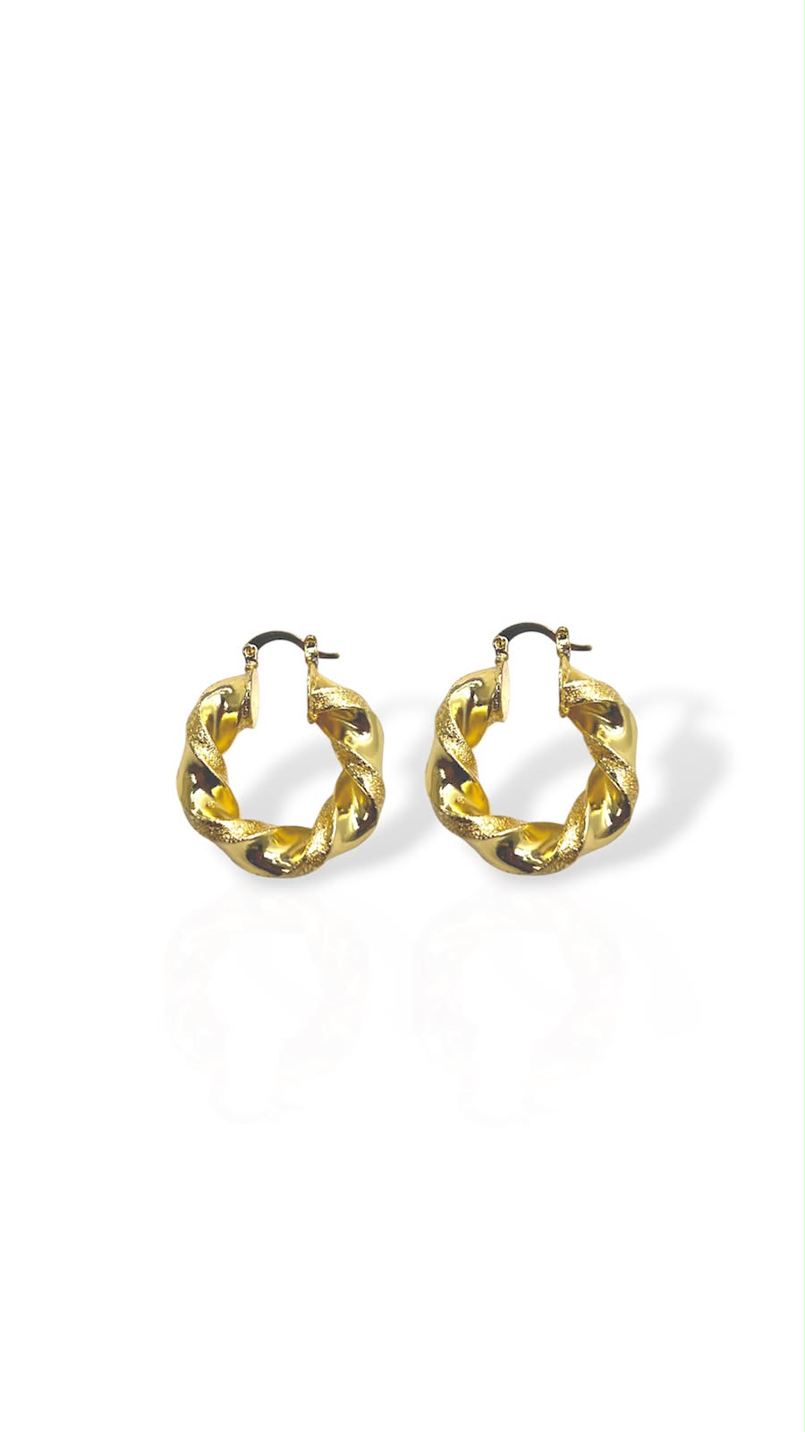 Argollas twist diamantadas