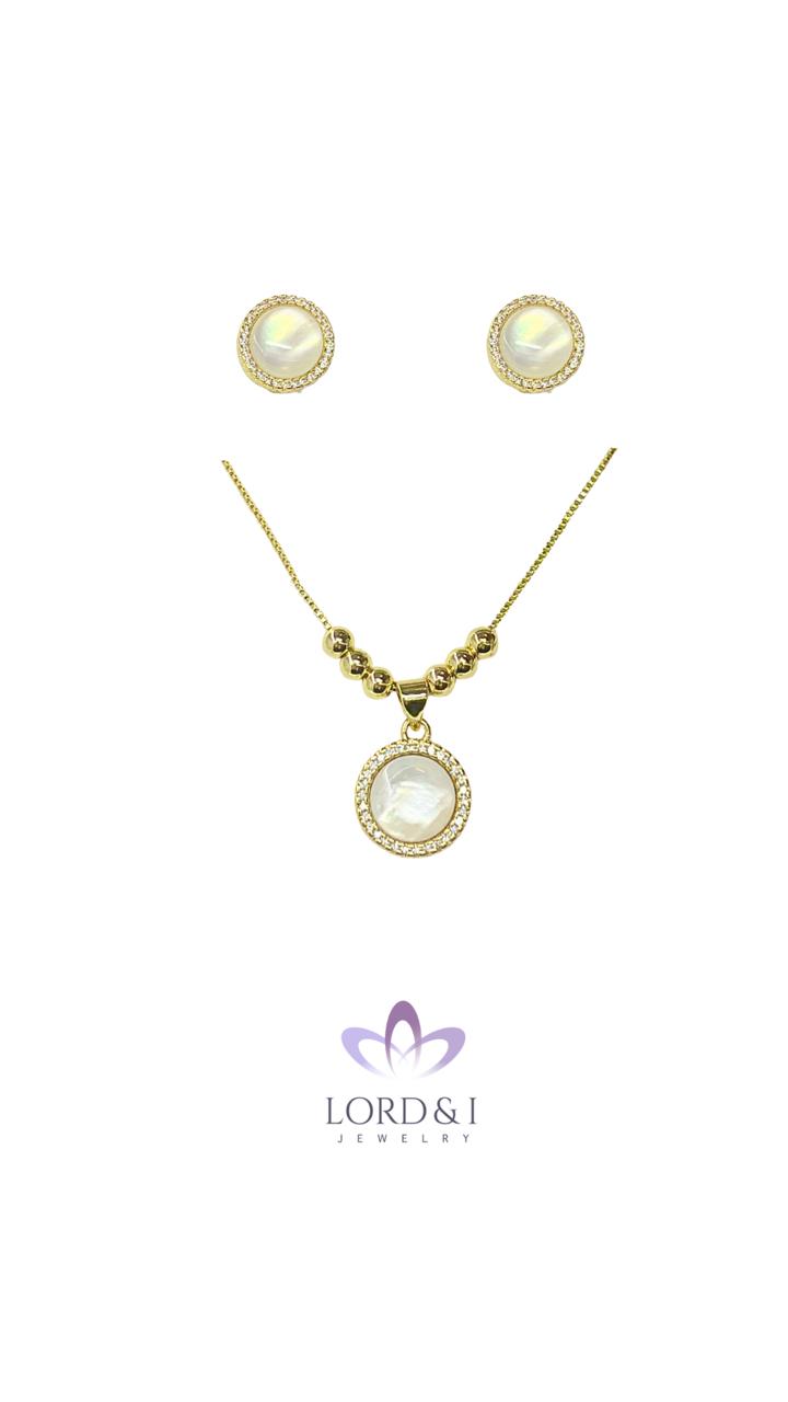 Set circulo de Madreperla rodeado