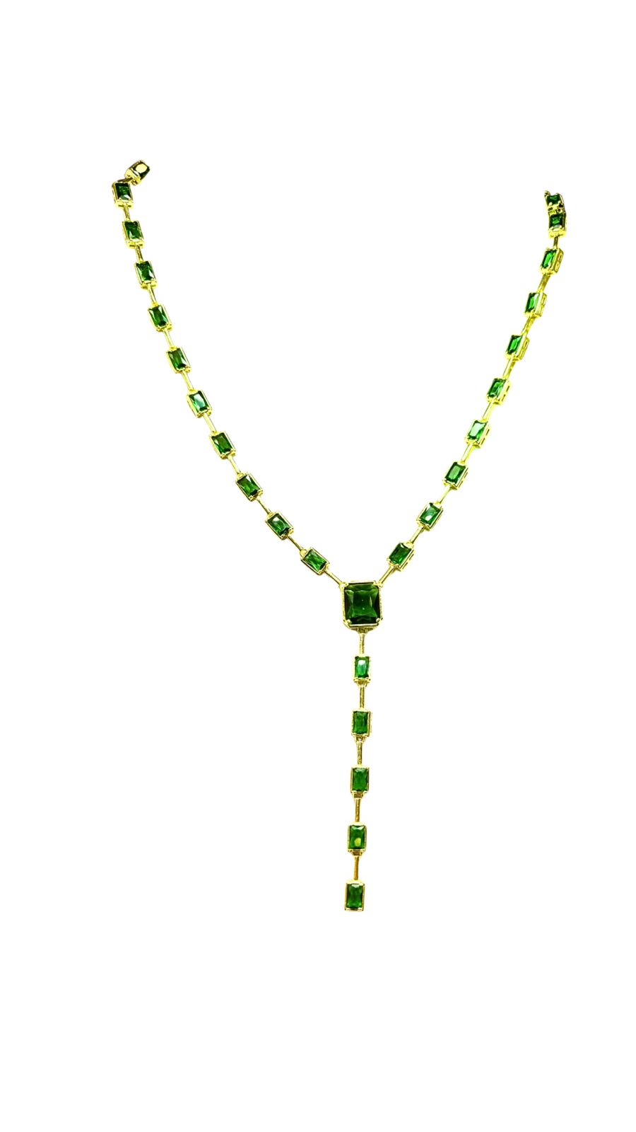 Lariat de Circonias verdes