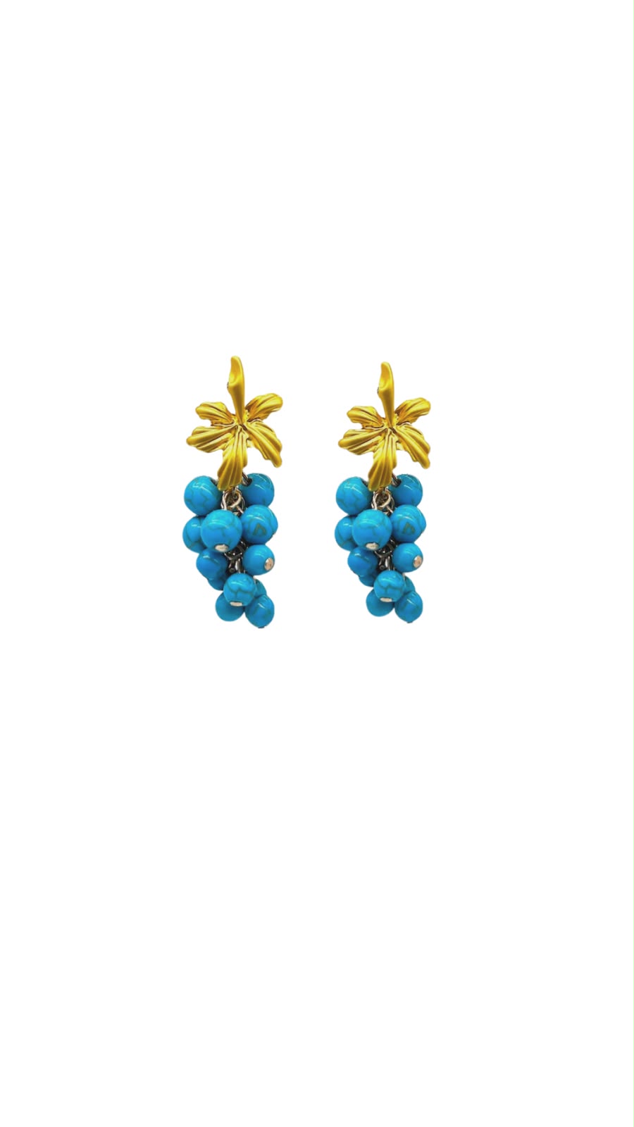 Aretes en tono turquesa