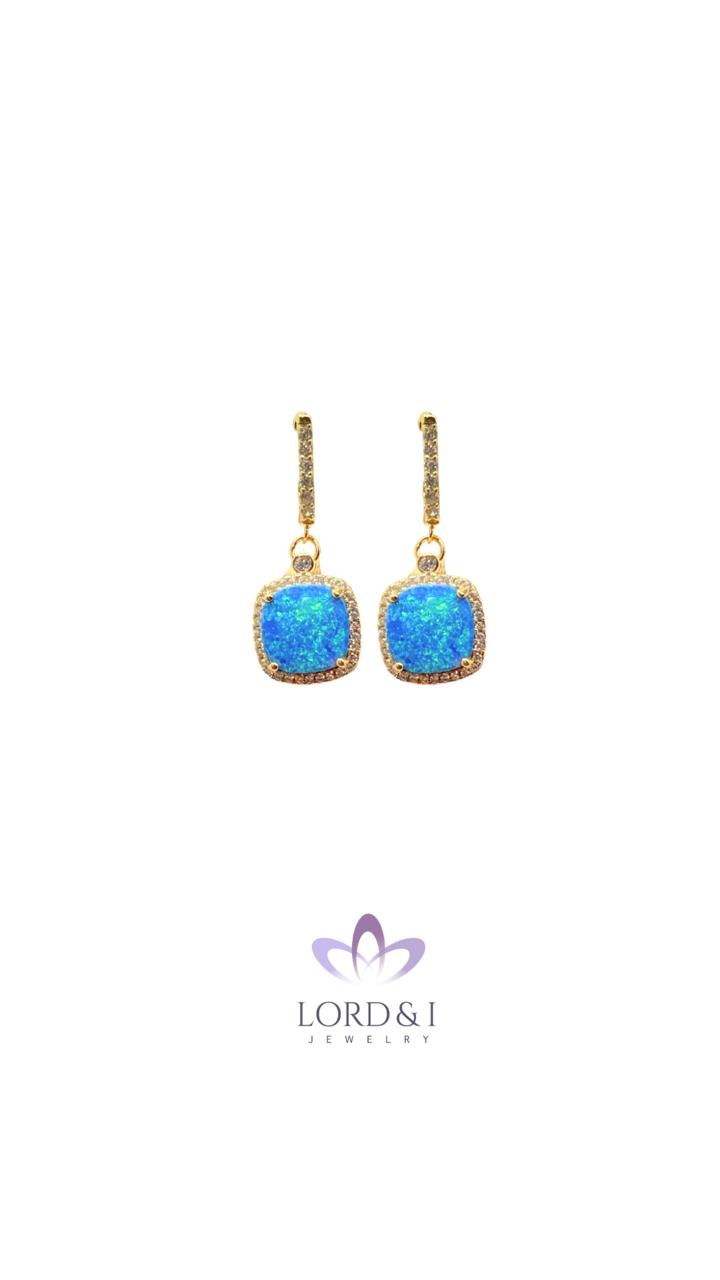 Aretes con gema Ópalo turquesa