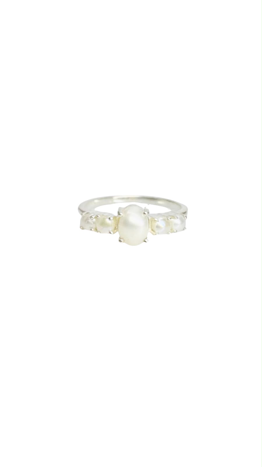 Anillo con Perlas pequeñas talla 8