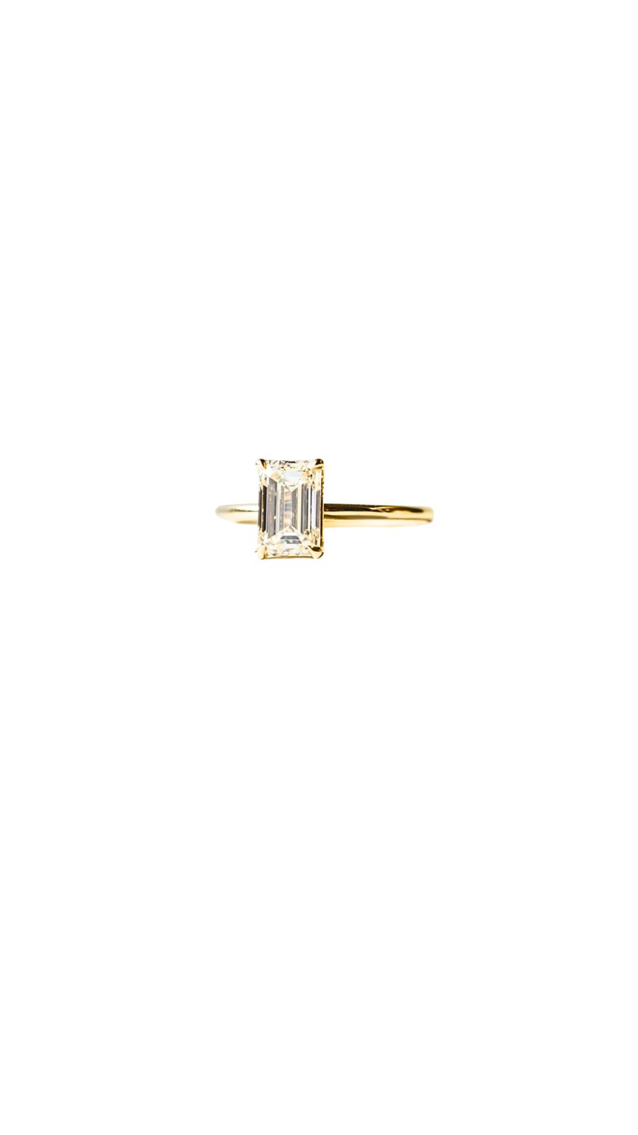 Anillo con Moissanita talla 6